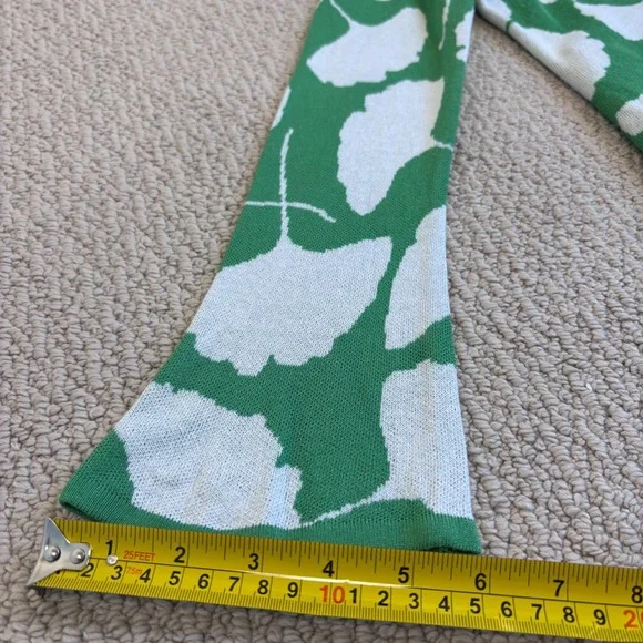 Diane von Furstenberg Target Green Ginkgo Leaf Wrap Sweater Tunic Sz Medium DVF - Picture 12 of 16